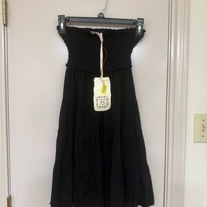 Chelsea & Violet Black Strapless Dress